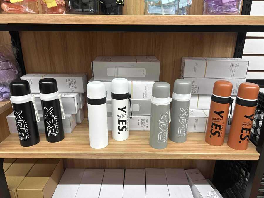 Cool trendy text plastic hanging thermos cup 500ML - PremiumBrandGoods
