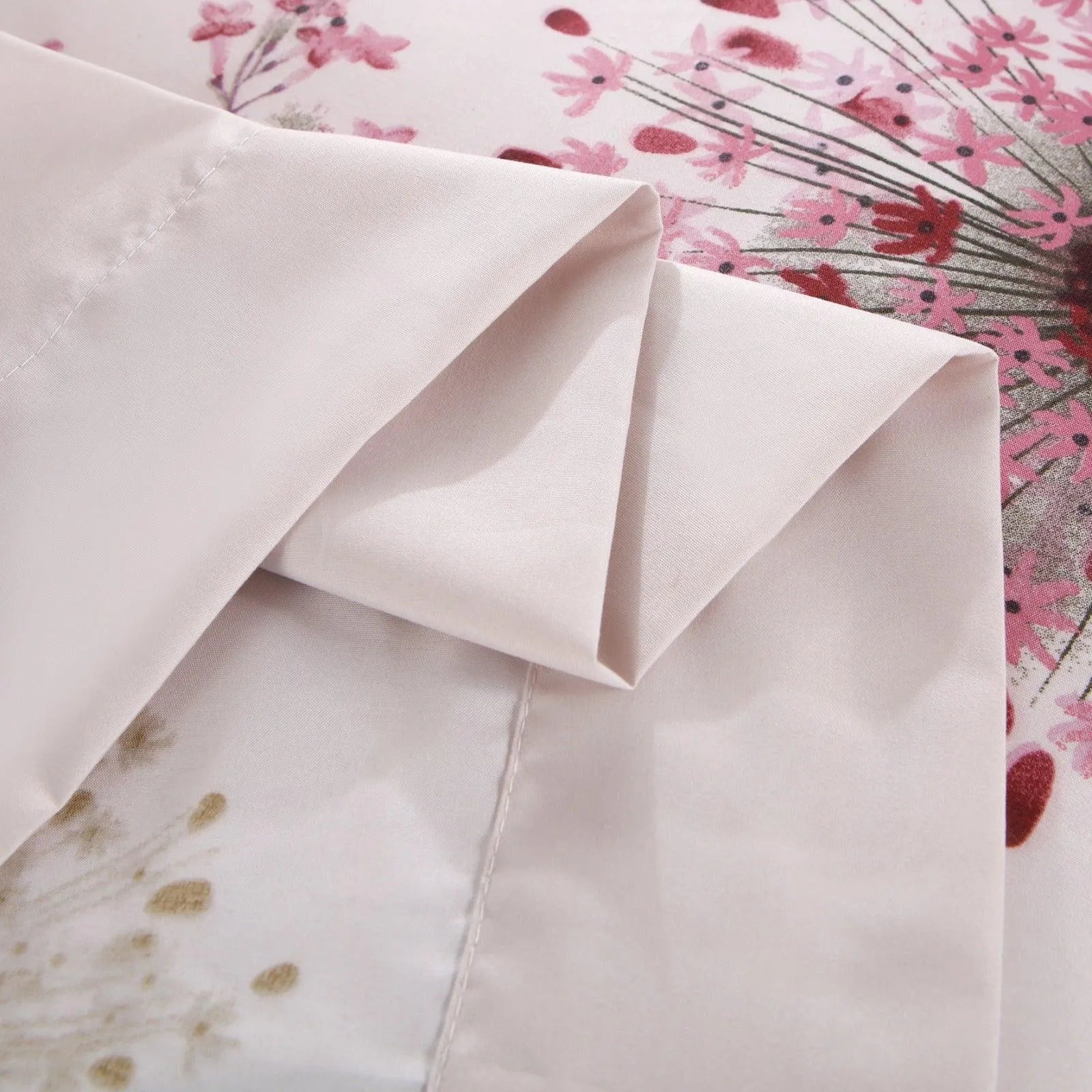 Pearl Bay 6 Piece Bed Sheet Set Light Pink With Large Flowers - PremiumBrandGoods