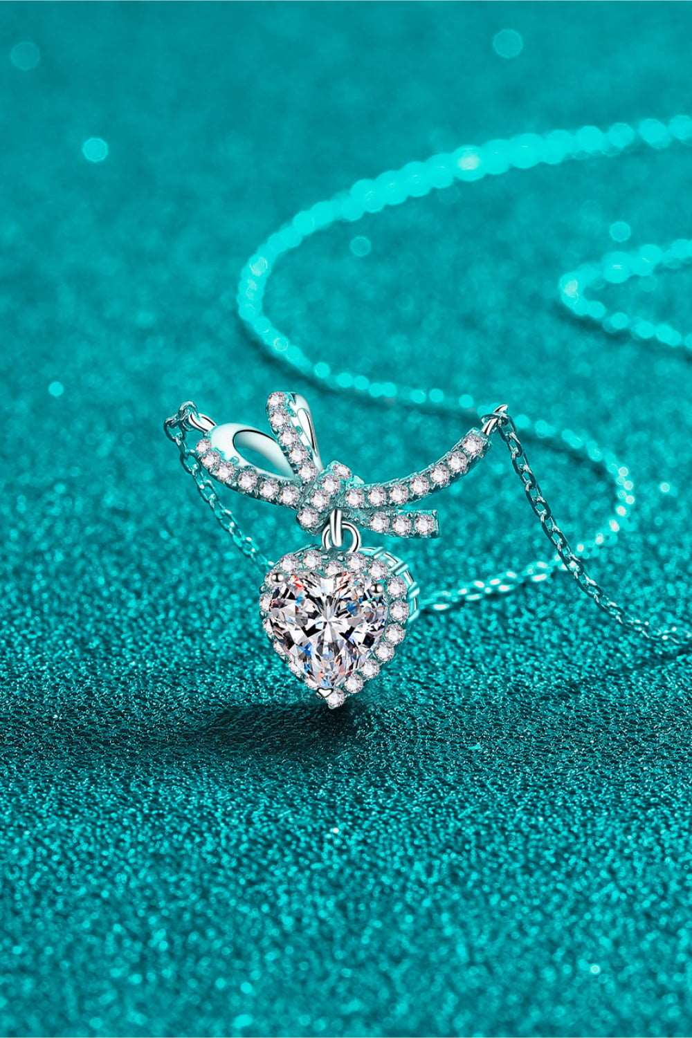 1 Carat Moissanite Heart Pendant Necklace