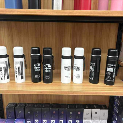 Black and white fashion plastic hanging thermos cup 500ML - PremiumBrandGoods
